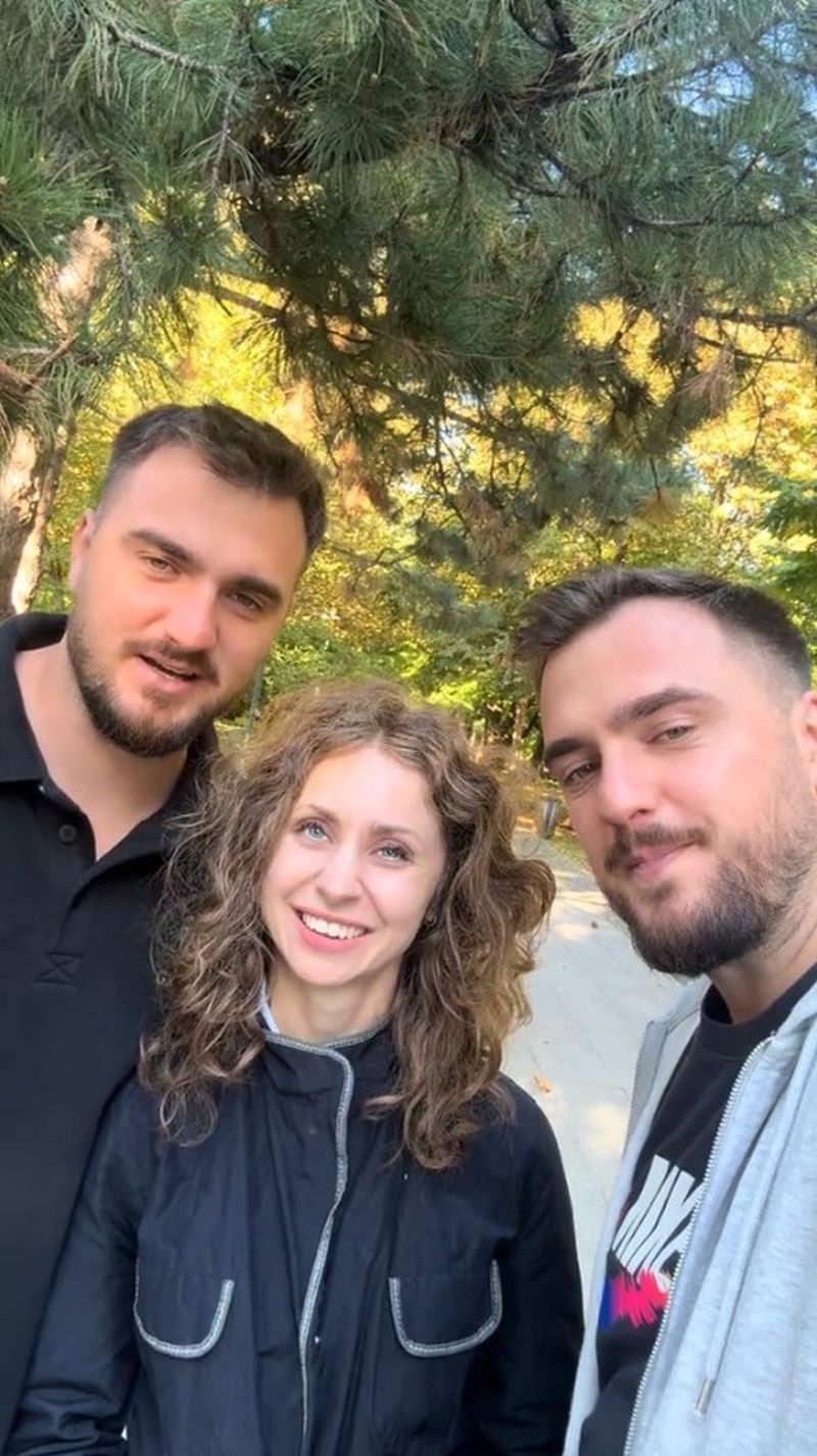 Frații Graur și Petra