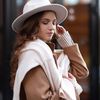5 accesorii care nu trebuie să &icirc;ți lipsească din ținutele de toamnă