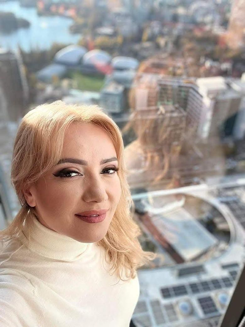 Adriana Ochișanu