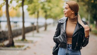 5 ținute la care să combini geaca de piele în această toamnă