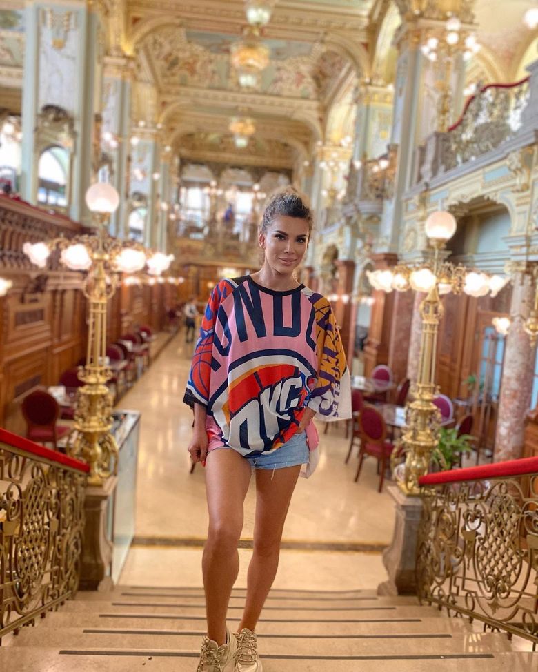 Alina Laufer