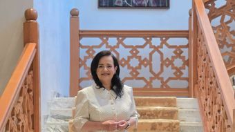 Ce mesaj a transmis Jamila celor care au comentat stilul ei vestimentar. Bloggerul culinar a făcut câteva mențiuni importante: “Ceea ce dumneavoastra numiți „băbește”, eu numesc eleganță și stil personal.”