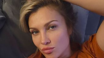 Lora, despre conflictul pe care l-a avut cu Carmen Harra acum câteva luni. Ce mesaj a transmis artista în urma celor întâmplate: “Am făcut atac de panică de nedreptate.”
