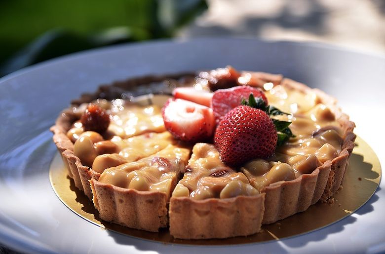 Reteta delicioasa: prajitura cu mere, pentru lenesi, gata in doar cateva minute Reteta delicioasa: prajitura cu mere, pentru lenesi, gata in doar cateva minute