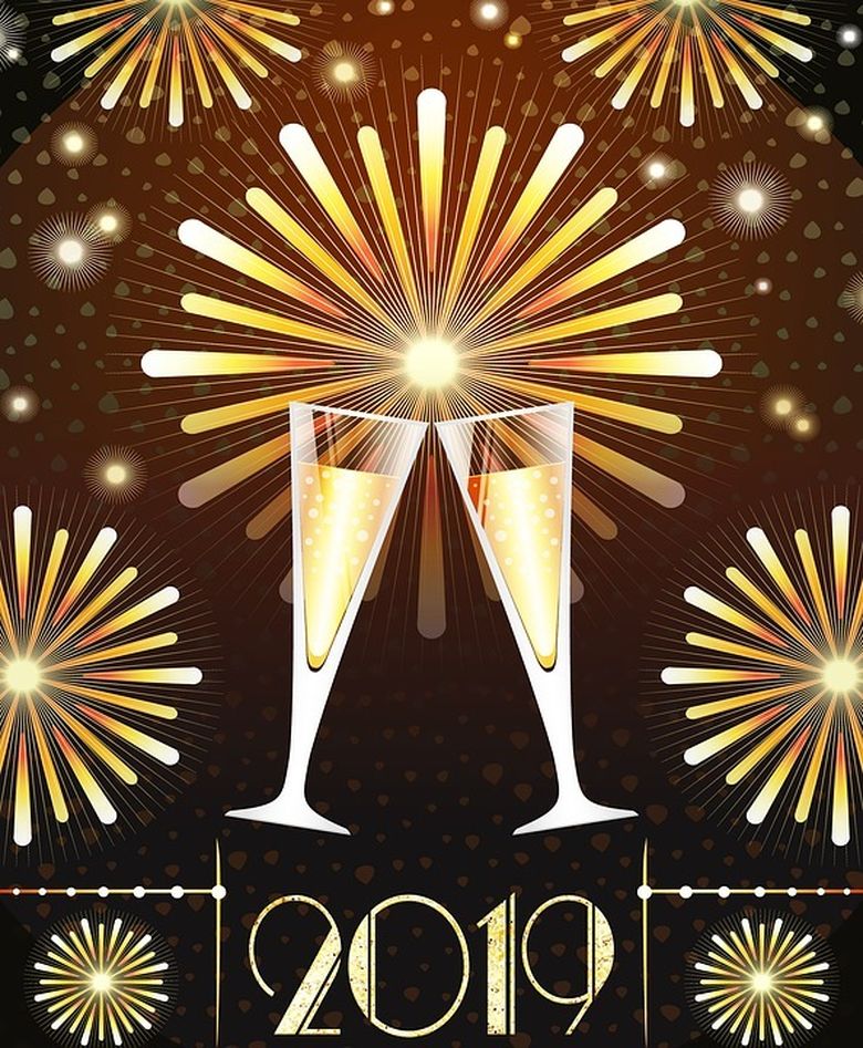 HOROSCOP COMPLET 2019. Cum vei sta cu dragostea, banii, cariera şi sănătatea în noul an!
