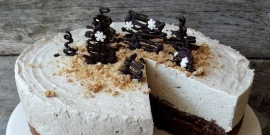 Tort cu mousse de halva! Delicios şi rapid de făcut