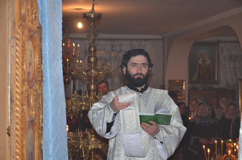 Preotul care a anulat toate taxele bisericești: "Acolo unde este taxă, nu mai este har" Preotul care a anulat toate taxele bisericești: "Acolo unde este taxă, nu mai este har"