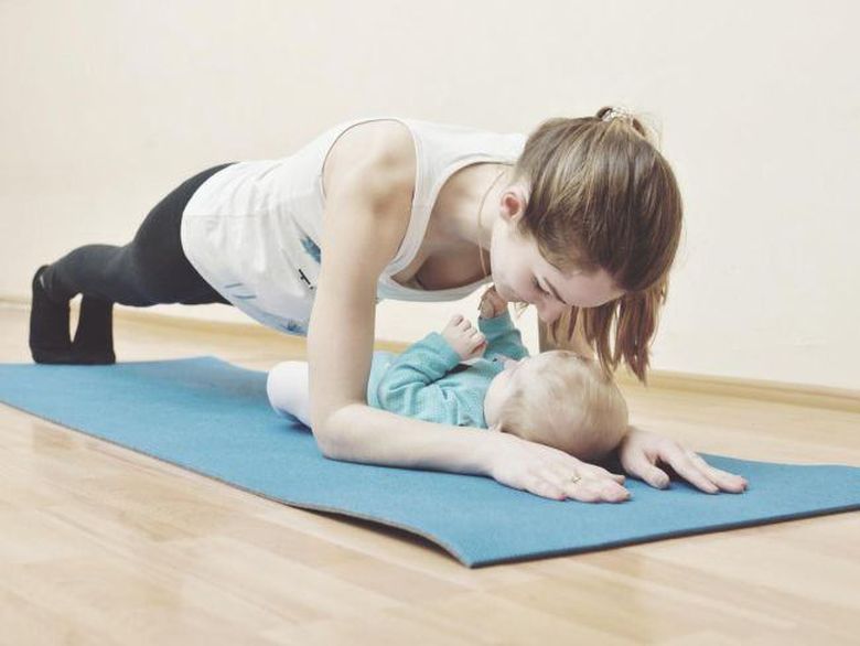 Greșeli pe care le fac proaspetele mămici atunci când incearcă să slăbească Greșeli pe care le fac proaspetele mămici atunci când incearcă să slăbească