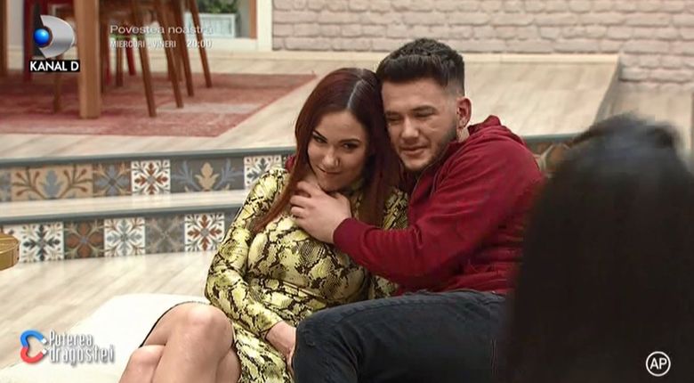 Raluca, primită de Ricardo cu flori și îmbrățișări la Puterea Dragostei! Fosta lui Adrian s-a emoționat până la lacrimi