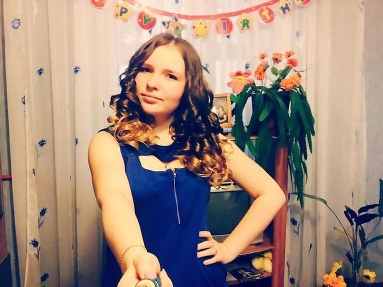 O puștoaică de 15 ani a murit în timp ce făcea amor în mașină cu iubitul ei. Ce i s-a intâmplat? O puștoaică de 15 ani a murit în timp ce făcea amor în mașină cu iubitul ei. Ce i s-a intâmplat?