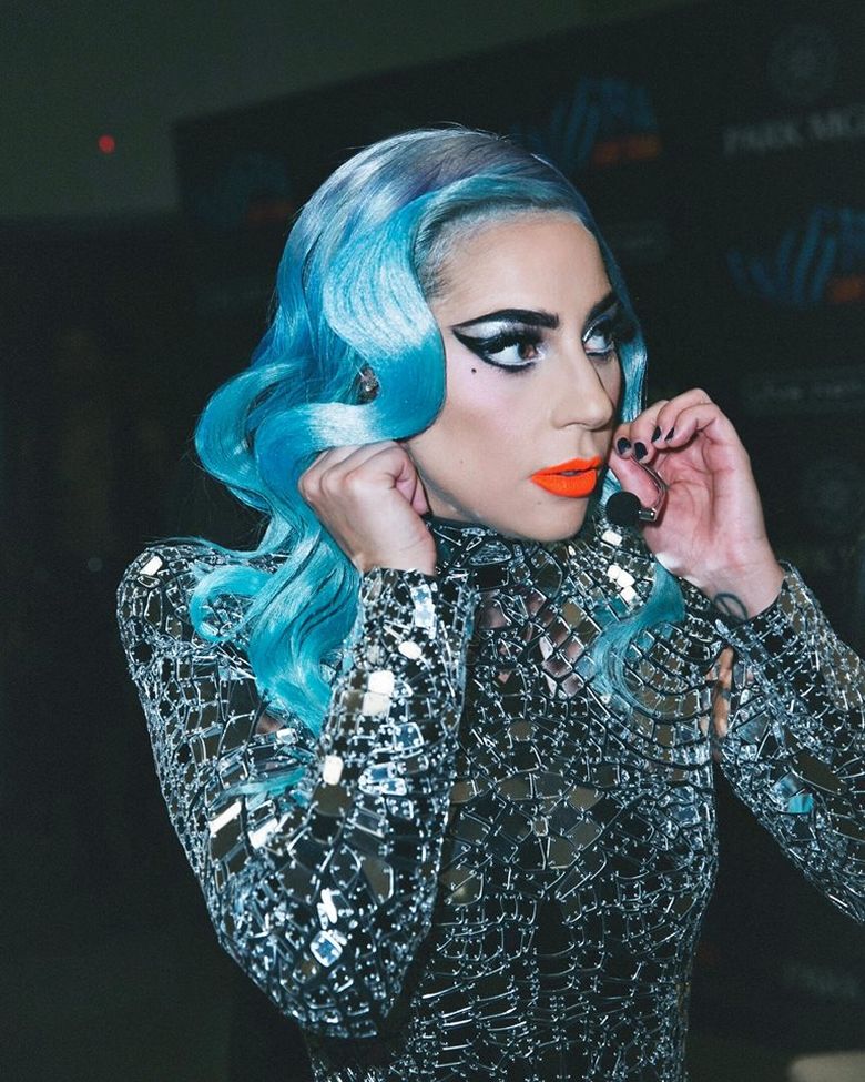 Lady Gaga, anunţ şocant. A fost diagnosticată cu o boală cumplită Lady Gaga, anunţ şocant. A fost diagnosticată cu o boală cumplită