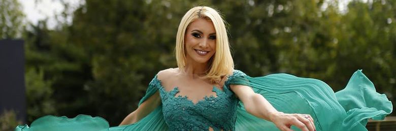 Alina Ionescu de la ”Bravo, ai stil” a dat cărţile pe faţă! Ce spune despre fosta ei prietenă şi colegă, Cristina Mihaela Dorobanţu Alina Ionescu de la ”Bravo, ai stil” a dat cărţile pe faţă! Ce spune despre fosta ei prietenă şi colegă, Cristina Mihaela Dorobanţu