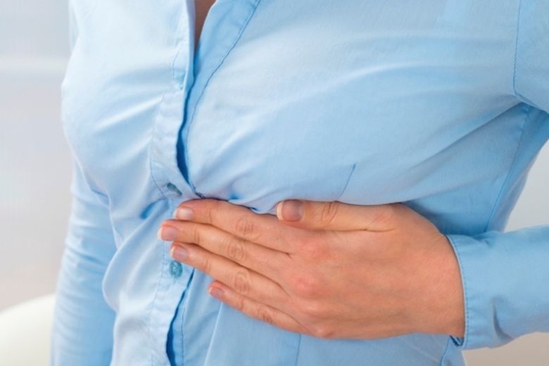 Simptome neobișnuite ale cancerului la sân. Poți să ai boala și să o confunzi cu altceva Simptome neobișnuite ale cancerului la sân. Poți să ai boala și să o confunzi cu altceva