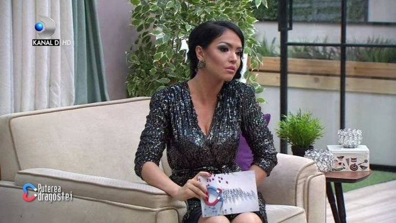 Este oficial! Roxana, descalificată de la Puterea Dragostei Este oficial! Roxana, descalificată de la Puterea Dragostei