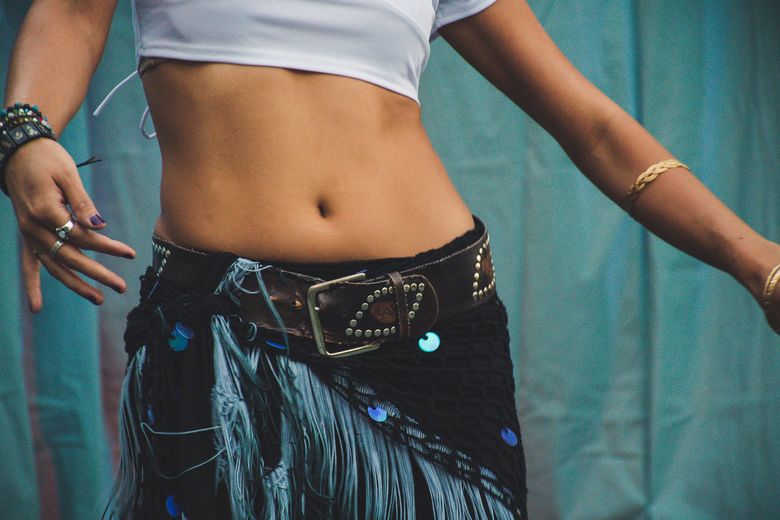Vrei un abdomen plat? Ocoleste aceste 5 alimente care te baloneaza Vrei un abdomen plat? Ocoleste aceste 5 alimente care te baloneaza