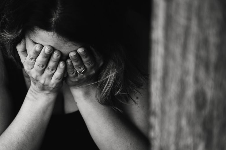 O femeie a murit de cancer de colon la 40 de ani. A ignorat aceste simptome O femeie a murit de cancer de colon la 40 de ani. A ignorat aceste simptome
