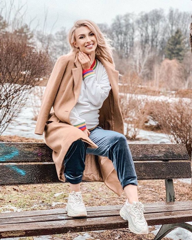 Andreea Bălan a vorbit despre a treia operaţie: "M-a durut îngrozitor!" Cum arată acum cântăreaţa Andreea Bălan a vorbit despre a treia operaţie: "M-a durut îngrozitor!" Cum arată acum cântăreaţa