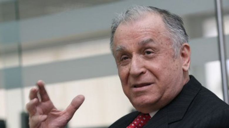 Ion Iliescu a fost externat din spital