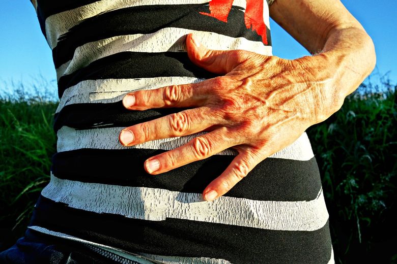 Ai aceste simptome? Poate fi CANCER la stomac. Mare atenţie! Este confundat des cu ulcerul Ai aceste simptome? Poate fi CANCER la stomac. Mare atenţie! Este confundat des cu ulcerul