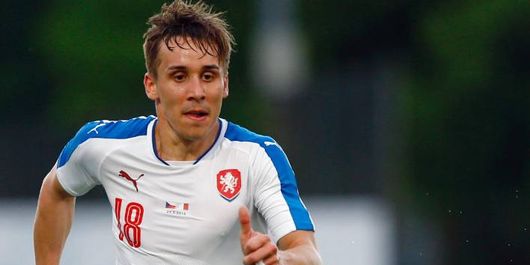 Atacantul ceh Josef Sural a murit dupa ce microbuzul formatiei sale a fost implicat intr-un accident rutier