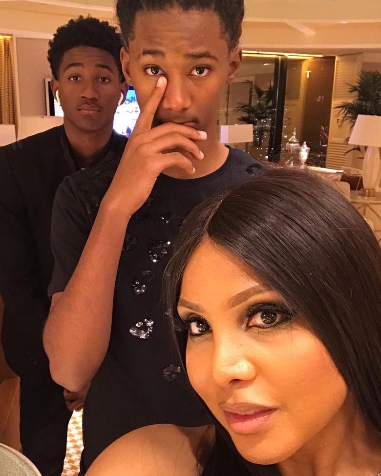 Nepoata cântăreței Toni Braxton a murit la 24 de ani în urma unei probleme cardiace Nepoata cântăreței Toni Braxton a murit la 24 de ani în urma unei probleme cardiace