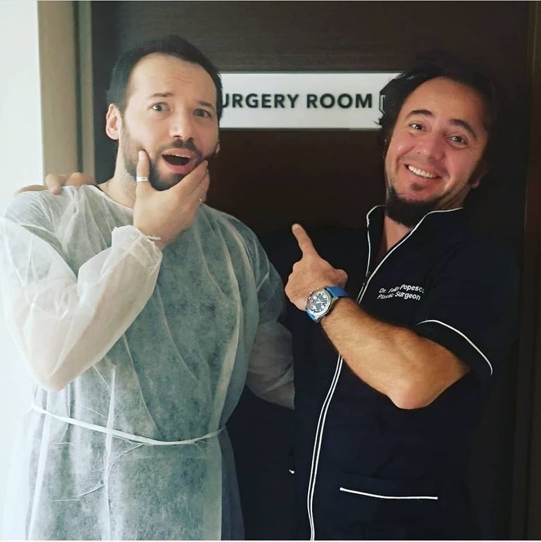 Bogdan Boantă şi-a făcut implant de păr Bogdan Boantă şi-a făcut implant de păr