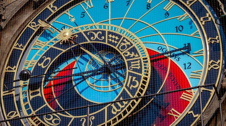 HOROSCOP 30 mai. Berbecii au energia să înceapă ceva nou, Gemenii trebuie să fie atenți la geantă sau la portofel
