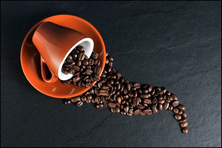Masca de față cu cafea te scapă de cearcăne Masca de față cu cafea te scapă de cearcăne