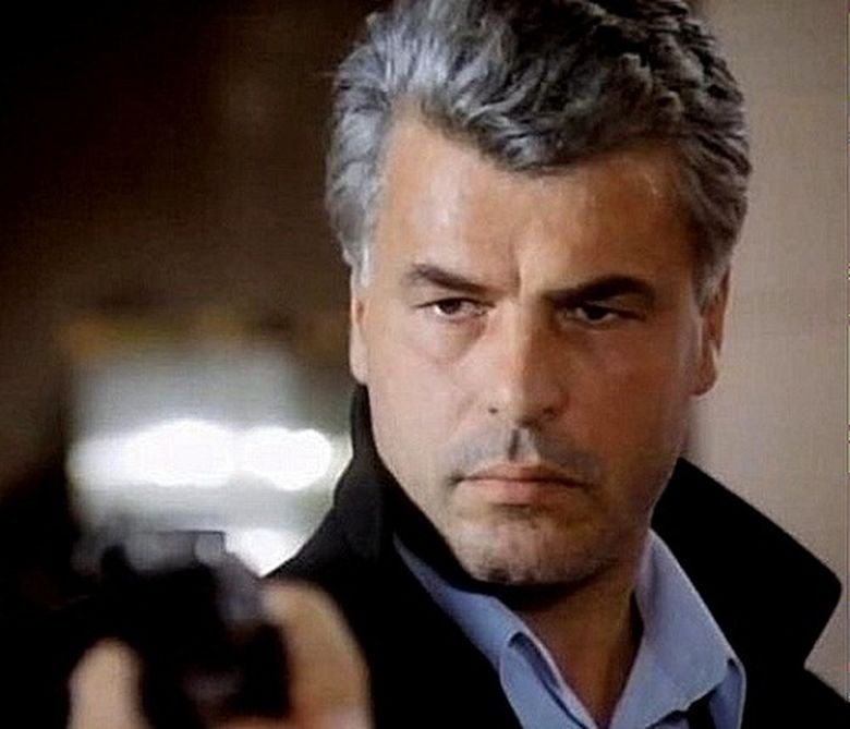 Îl mai ții minte pe comisarul Corrado Cattani din serialul Caracatița? Uite cum arată acum Îl mai ții minte pe comisarul Corrado Cattani din serialul Caracatița? Uite cum arată acum