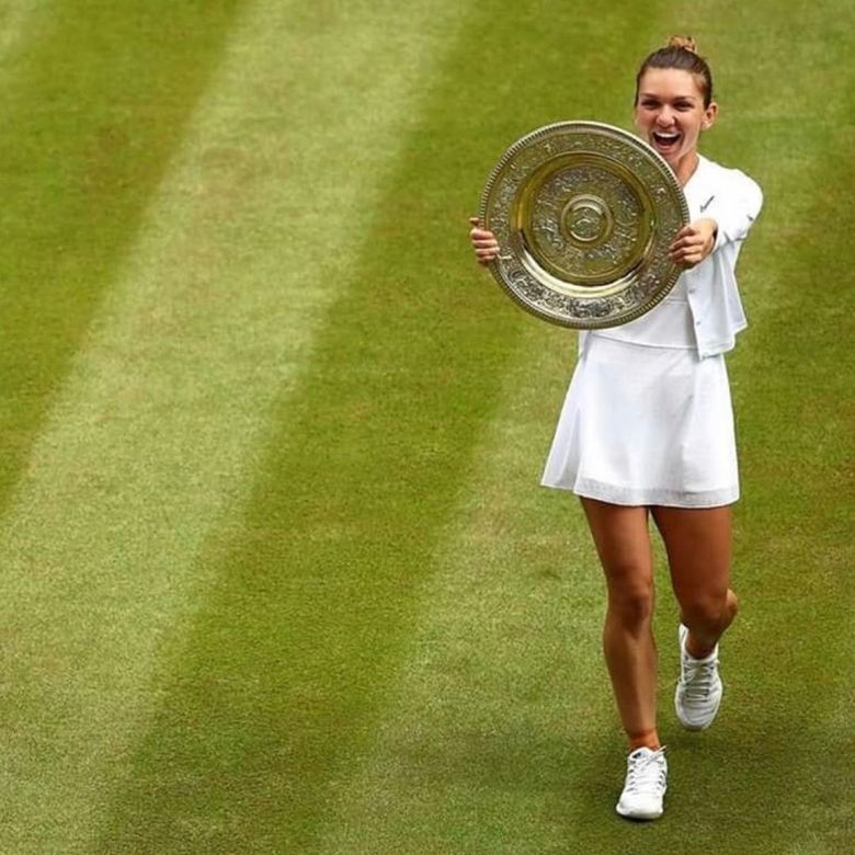 Simona Halep are un tic. Care este explicația psihologului și ce înseamnă gestul său repetat Simona Halep are un tic. Care este explicația psihologului și ce înseamnă gestul său repetat