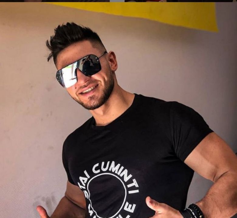 Bogdan Mocanu își caută de luni bune iubirea la Puterea Dragostei, fratele lui a găsit-o deja! Uite cum arată "cumnata" tânărului! EXCLUSIV! Bogdan Mocanu își caută de luni bune iubirea la Puterea Dragostei, fratele lui a găsit-o deja! Uite cum arată "cumnata" tânărului! EXCLUSIV!
