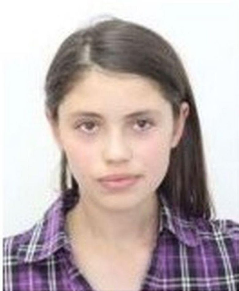 O elevă de 17 ani din Prahova a dispărut pe drumul dintre liceu și casă. Ce le-a spus părinților O elevă de 17 ani din Prahova a dispărut pe drumul dintre liceu și casă. Ce le-a spus părinților
