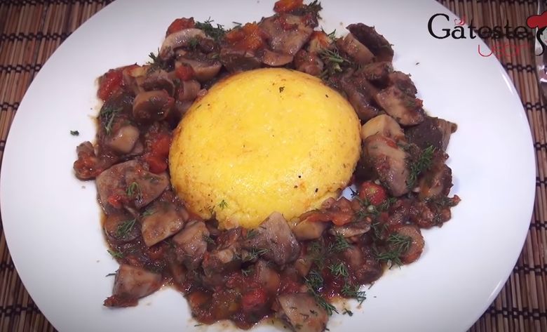 Rețeta de tocăniță cu ciuperci, veche de 100 de ani. Secretul acestui deliciu