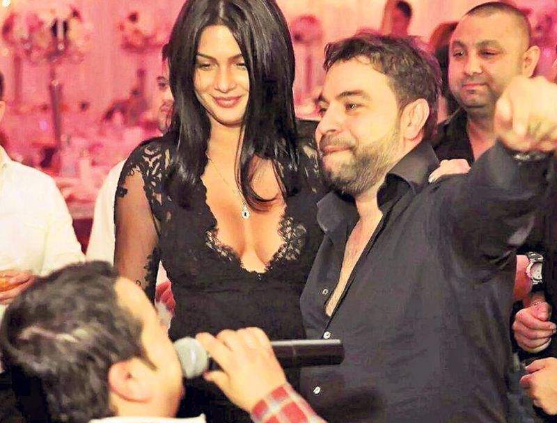 FLORIN SALAM SI ROXANA DOBRE