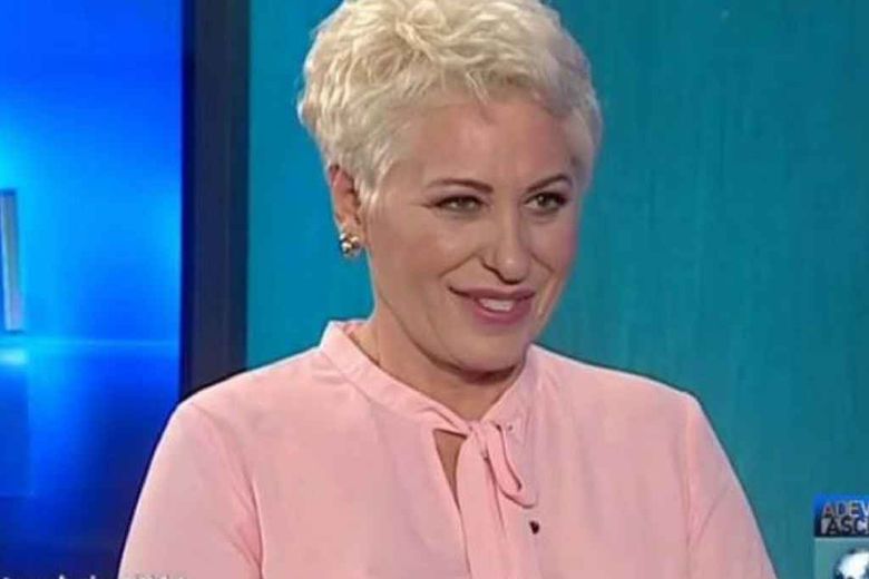 Lidia Fecioru, leacul de un minut pentru oxigenarea celulelor: „În prima zi se beau trei picături...” Lidia Fecioru, leacul de un minut pentru oxigenarea celulelor: „În prima zi se beau trei picături...”
