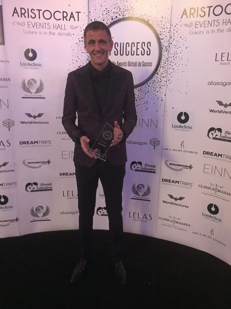 Cosmin Cernat, premiat la Gala Celebrity Awards – Barbati de succes