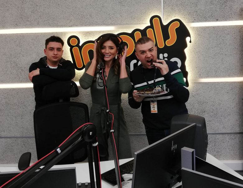 Ilinca Obădescu i-a “îndulcit” pe Țibulcă și Orlando, cu prăjituri gătite chiar de ea