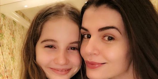 Fiica Monicăi Gabor şi a lui Irinel Columbeanu vrea să devină pictoriţă în SUA! Vezi cum arată tablourile realizate de Irina!