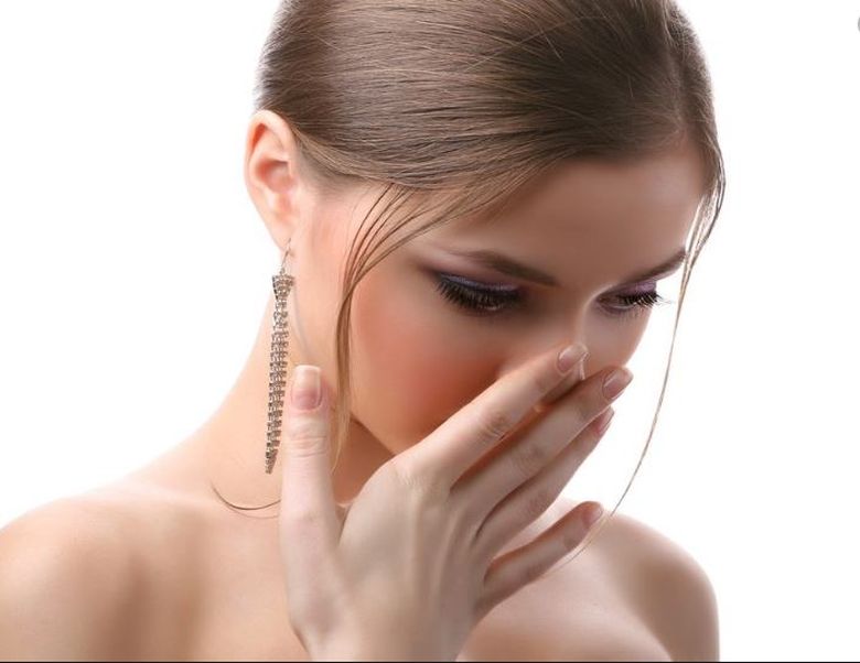 Ce boli poți avea dacă ți se umflă gingiile? Medicul ne explică tot!