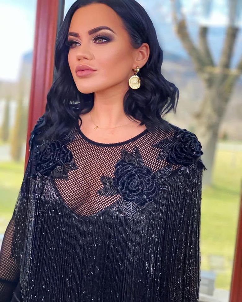 Carmen de la Sălciua