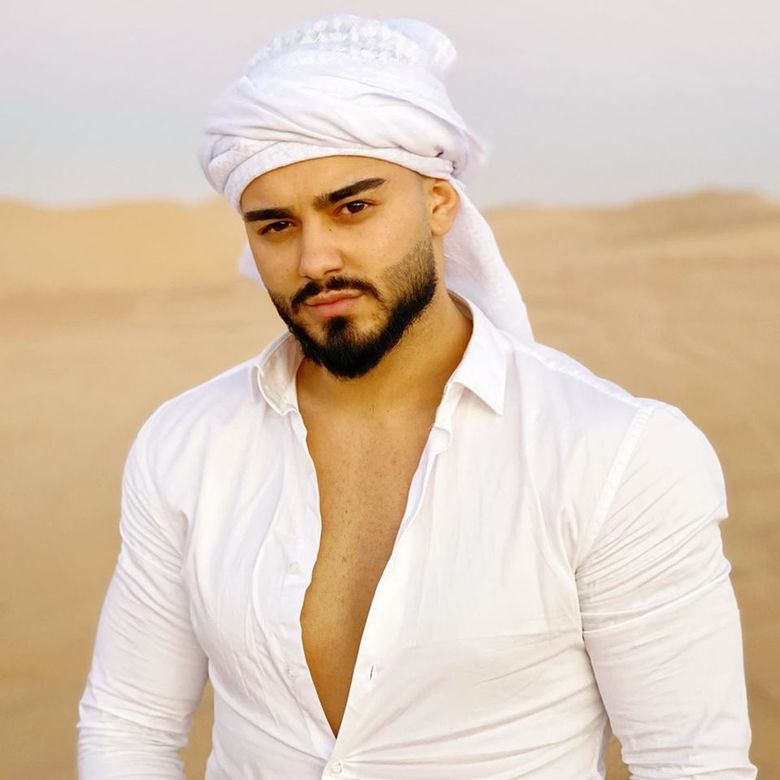 Jador, despre relația pe care o are cu Georgiana și cu Ella: „Sunt două fete pe care le plac...”