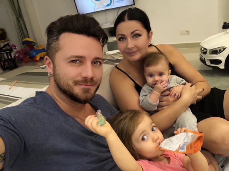 Gabriela Cristea și Tavi Clonda au luat măsuri radicale pentru prevenirea CORONAVIRUSULUI Gabriela Cristea și Tavi Clonda au luat măsuri radicale pentru prevenirea CORONAVIRUSULUI