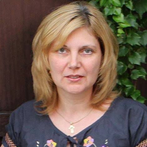 Distanțarea socială duce la anxietate. Anca Bejan vă prezintă recomandările psihoterapeutului