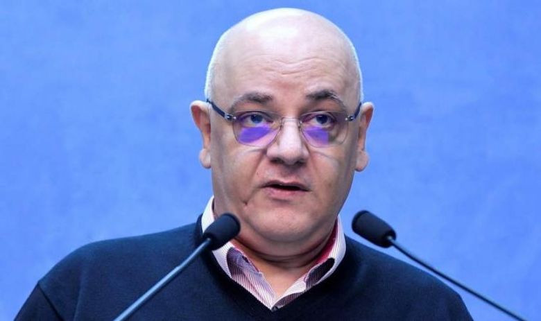 Raed Arafat, informații importante: „Nu trebuie nimeni să se relaxeze” Raed Arafat, informații importante: „Nu trebuie nimeni să se relaxeze”
