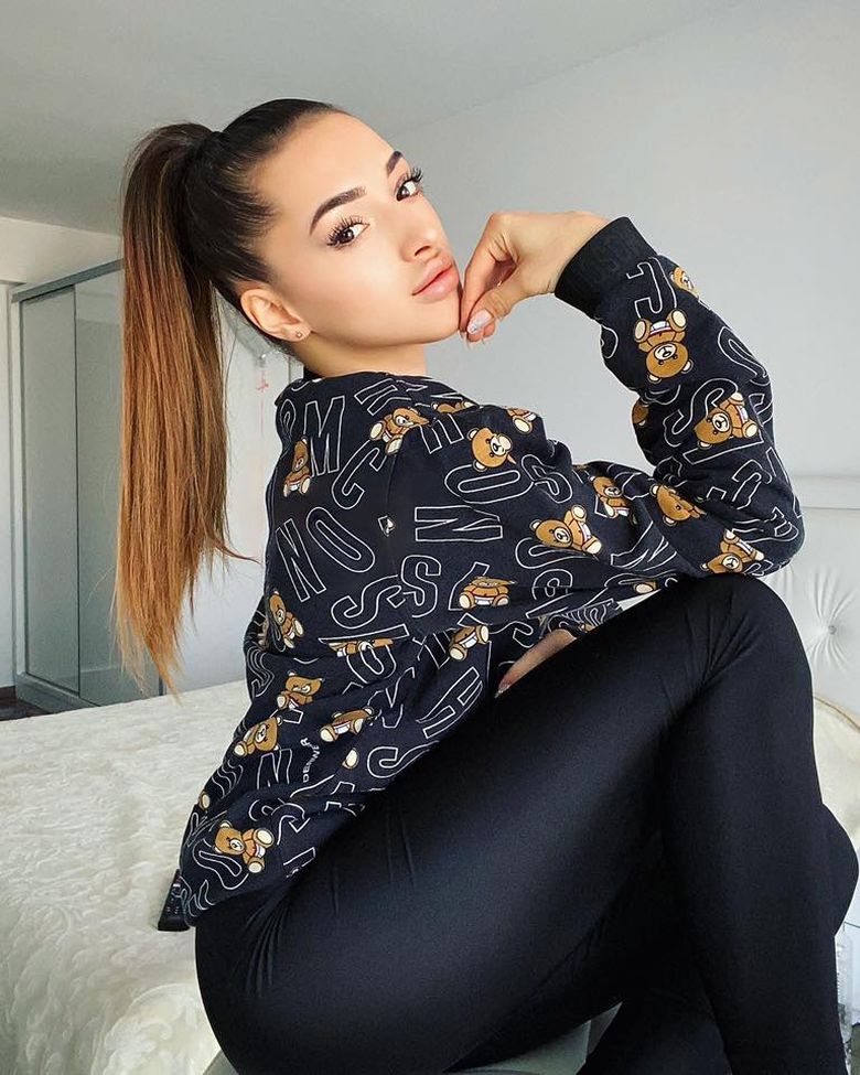 larisa iordache, gimnasta, gimnasta larisa iordache, lupta contra coronavirus, linia I larisa iordache, gimnasta, gimnasta larisa iordache, lupta contra coronavirus, linia I