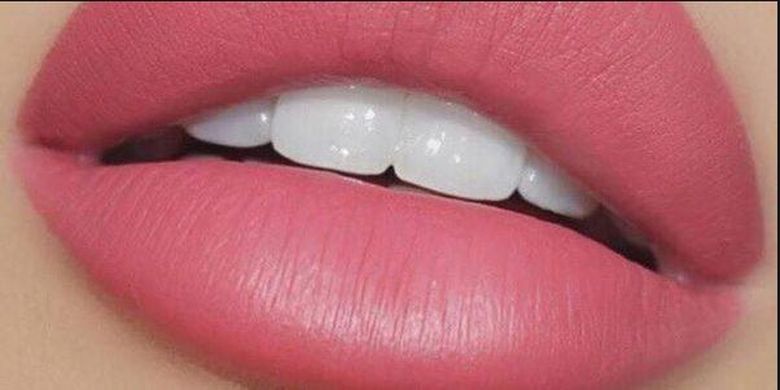 Cum poți prelungi remanența acidului hialuronic din buze, în această perioadă? Iată soluția specialistului!