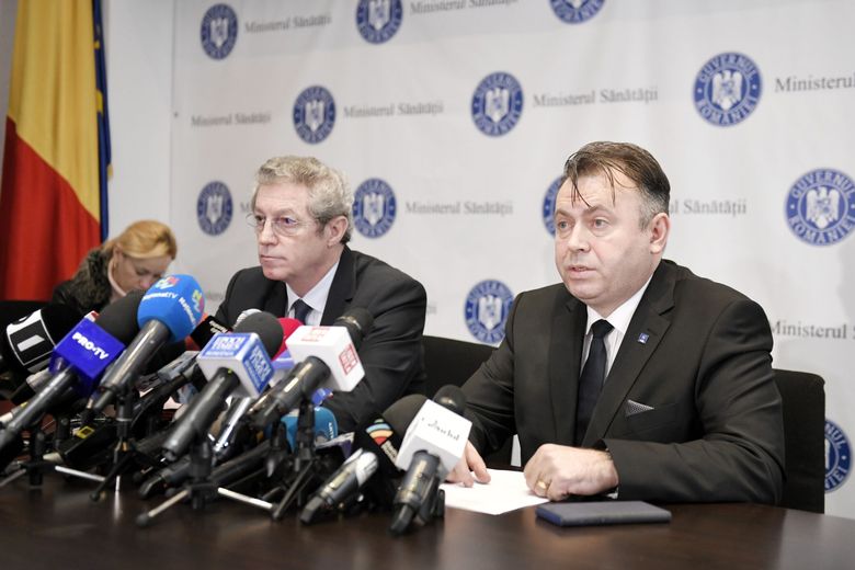 Profesorul Adrian Streinu Cercel, mesaj important: „Până la anul nu mai ieșim” Profesorul Adrian Streinu Cercel, mesaj important: „Până la anul nu mai ieșim”