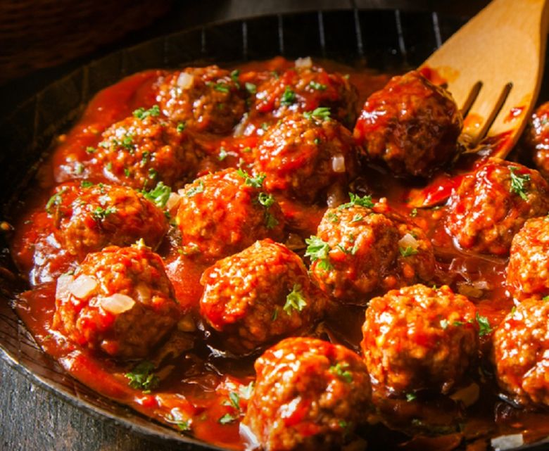 Chiftele marinate. O mâncare delicioasă cu o rețetă foarte simplă. Care este secretul Chiftele marinate