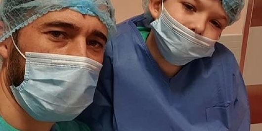 Fiul lui Dinu Maxer, probleme grave de sănătate. „Suspect de COVID-19”