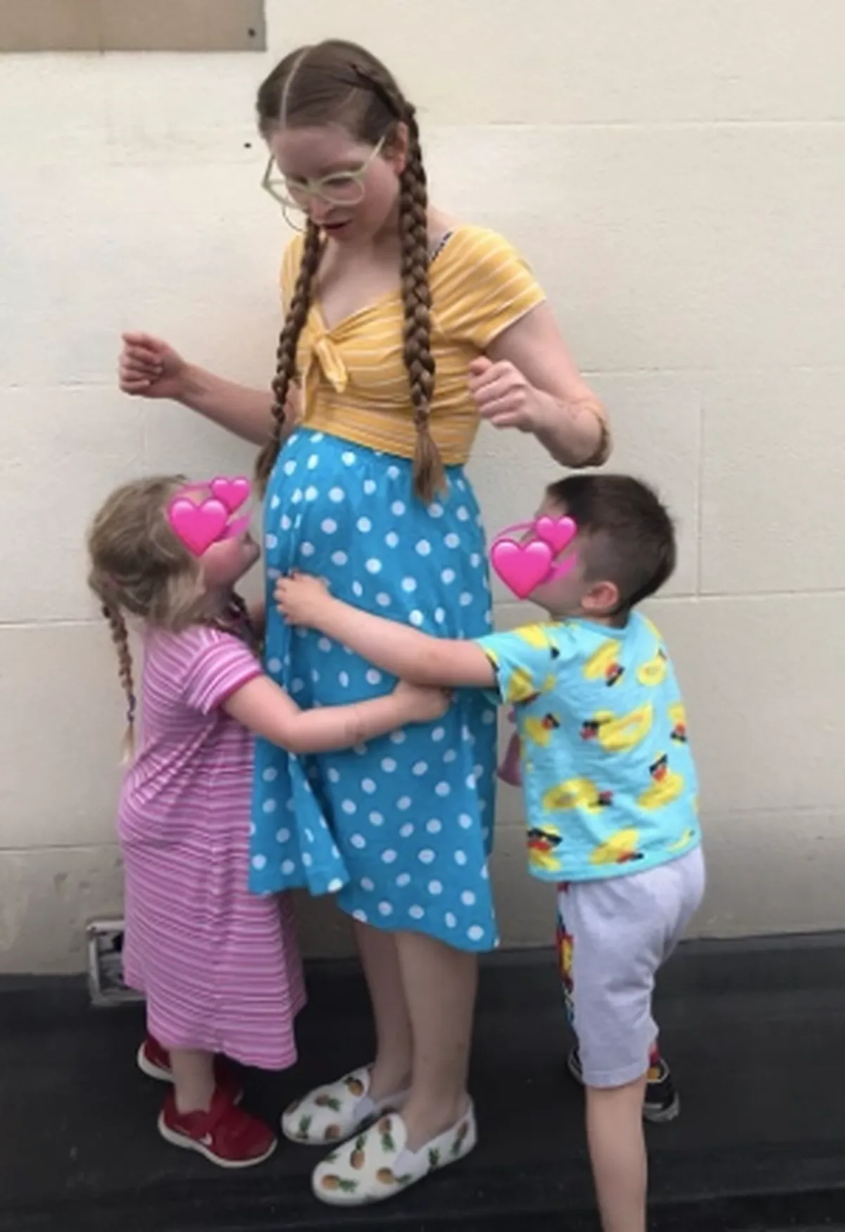 Actrița Jessie Cave din Harry Potter este însărcinată pentru a treia oară: „Am făcut-o din nou” Actrița Jessie Cave din Harry Potter este însărcinată pentru a treia oară: „Am făcut-o din nou”